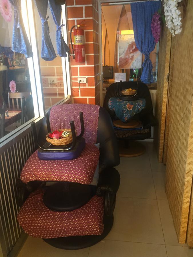 Larn Park Resortel Patong Bagian luar foto